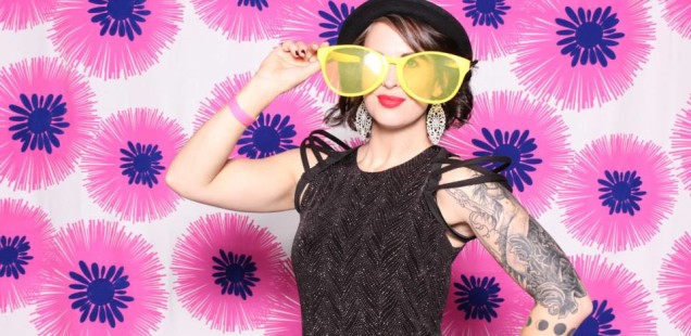 Mani Sundays with Kiss Nails!