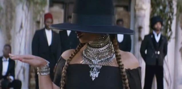 Blogging 101 // Tips for Building Your Audience & Working with Brands