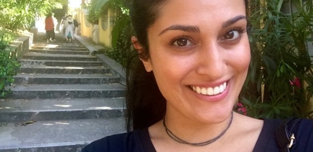 5 Ways to Style a T-Shirt with Anje