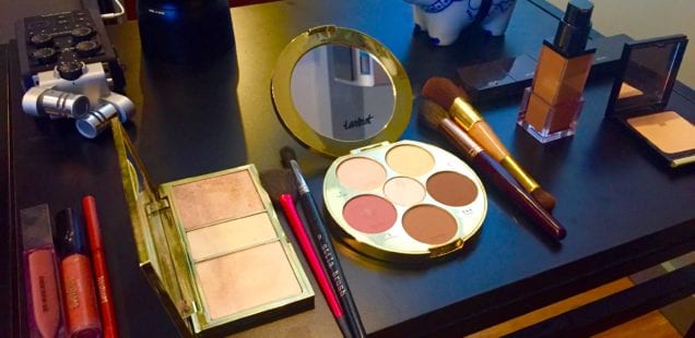 How To Master the Non-Touring Make-Up Technique