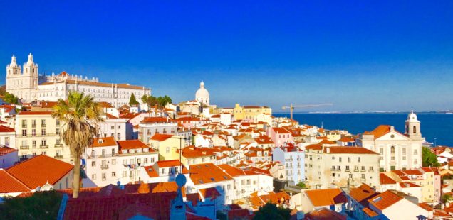 Lisbon in a Day · A Traveler's Wise Guide to Exploring Portugal's Capital City